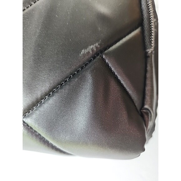 Lug Trolley 2 Crossbody Bag Metallic Black Tote Makeup Crafts Travel Cruise - Picture 4 of 14